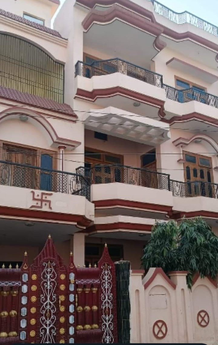 Houses in Varanasi